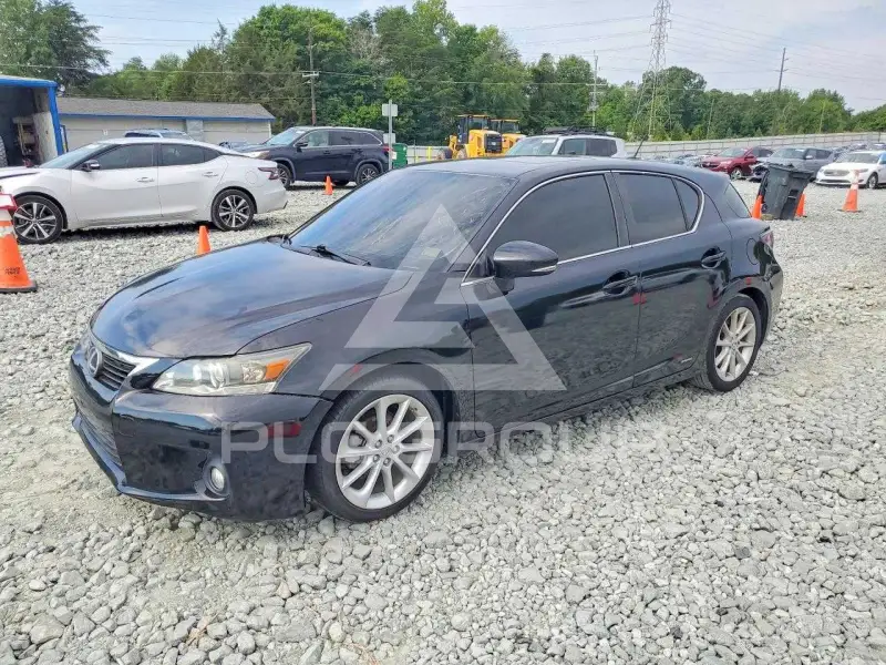 2013 Lexus CT200 фото