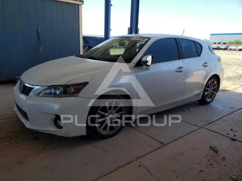 2013 Lexus CT200 фото