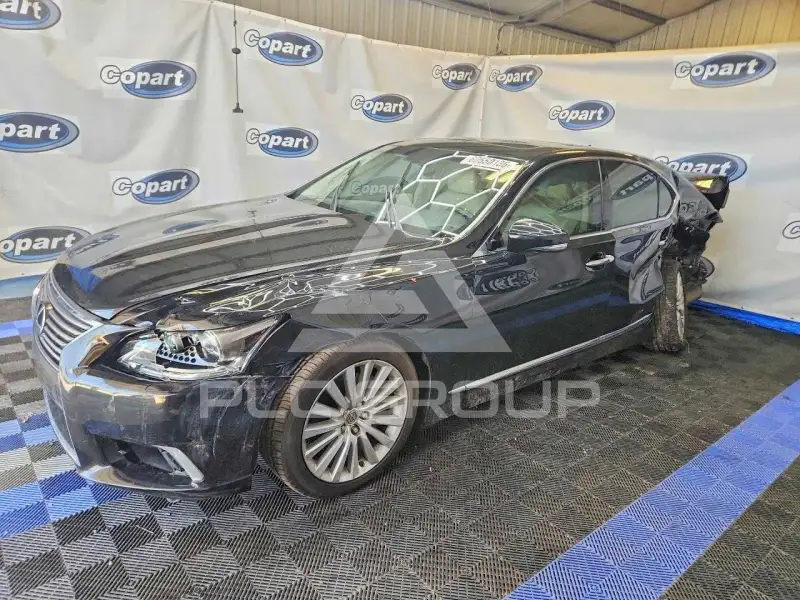2013 Lexus LS photo