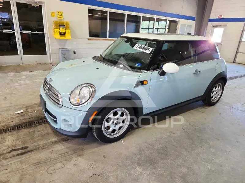 2013 Mini COOPER фото