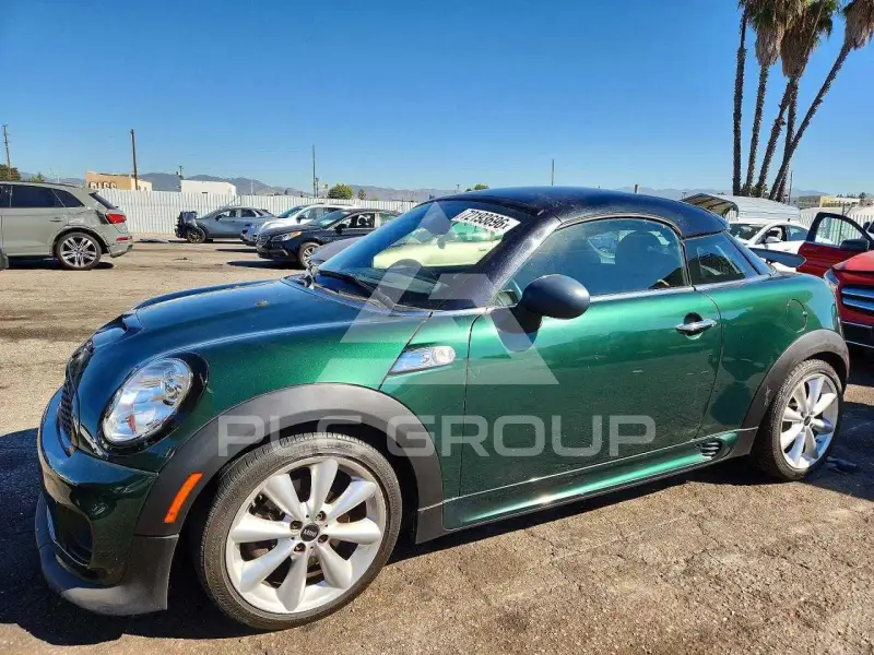 2013 Mini COOPER photo
