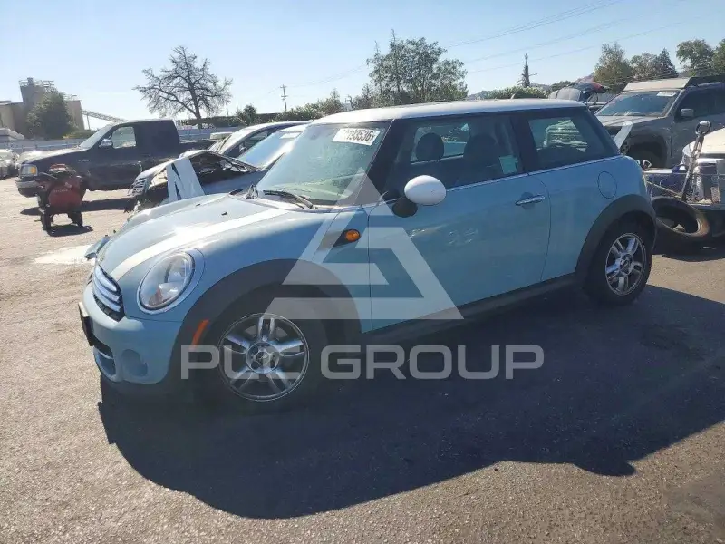 2013 Mini COOPER фото