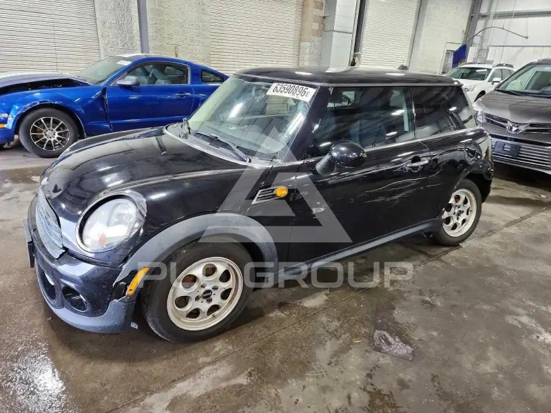 2013 Mini COOPER фото