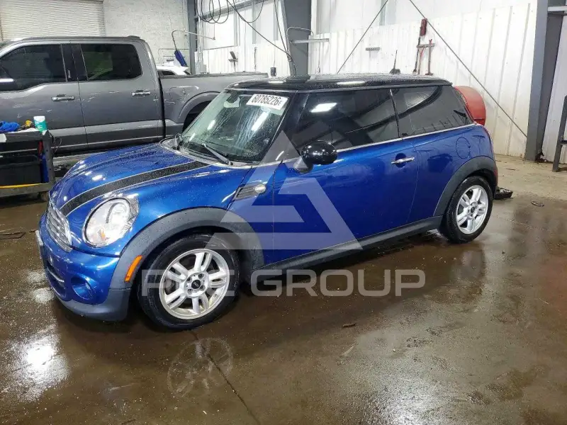 2013 Mini COOPER фото