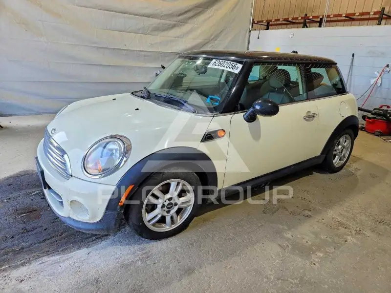 2013 Mini COOPER фото