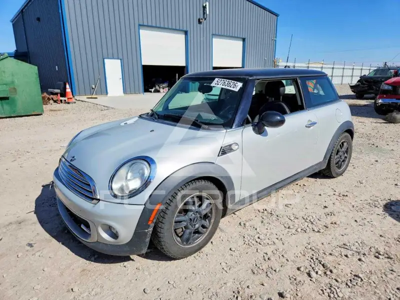 2013 Mini COOPER photo