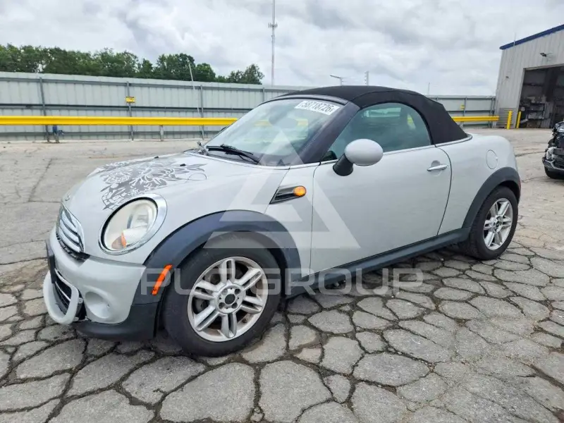 2013 Mini COOPER photo