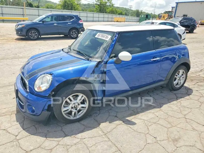 2013 Mini COOPER фото