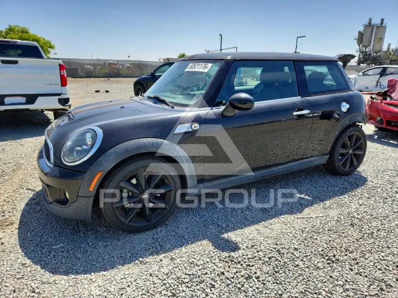 2013 Mini COOPER фото