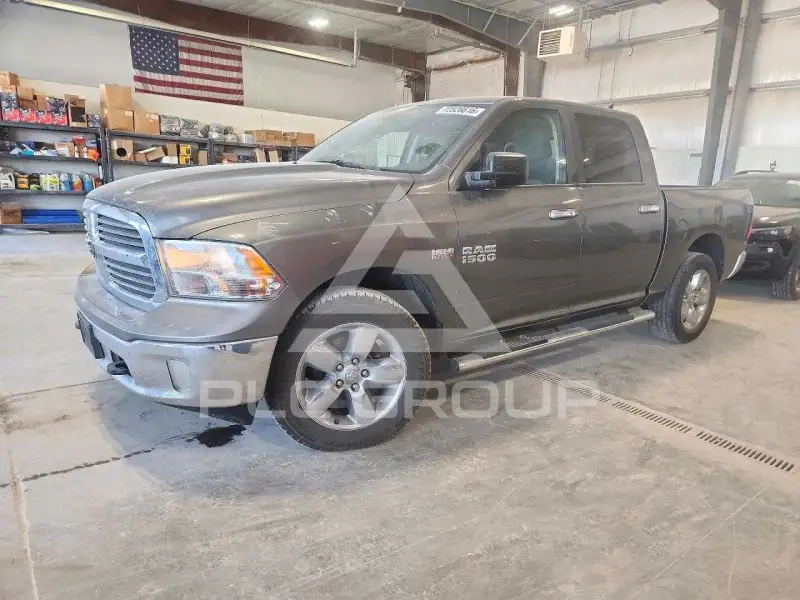 2013 RAM 1500 photo