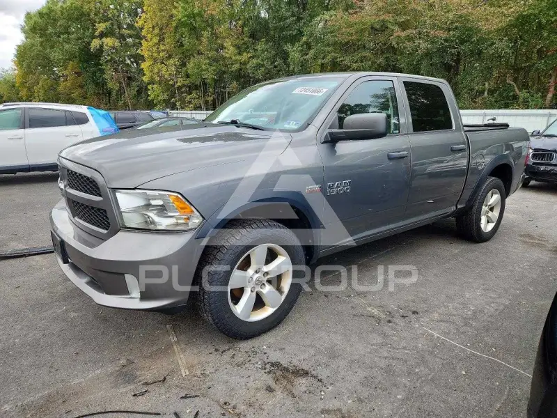 2013 RAM 1500 photo