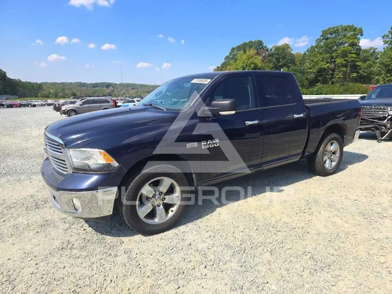 2013 RAM 1500 photo
