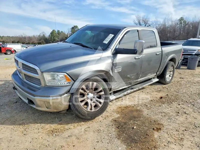 2013 RAM 1500 фото
