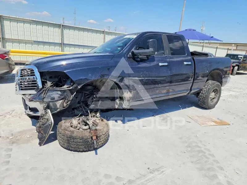 2013 RAM 1500 photo