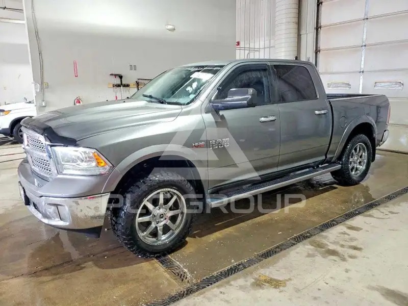 2013 RAM 1500 photo