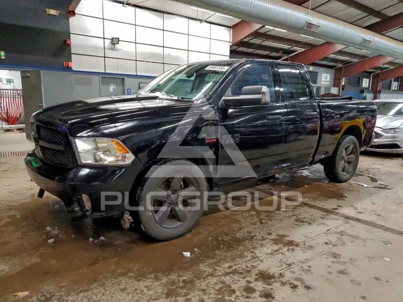 2013 RAM 1500 photo