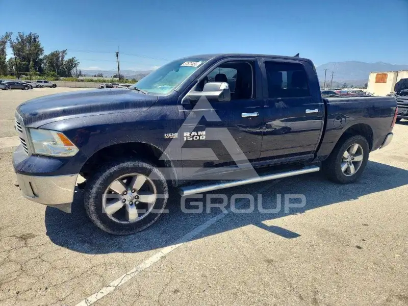 2013 RAM 1500 photo
