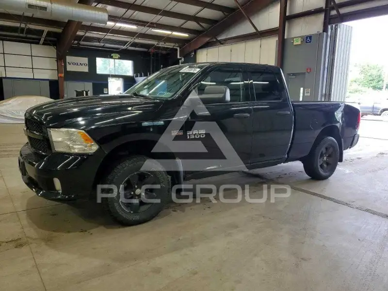 2013 RAM 1500 photo