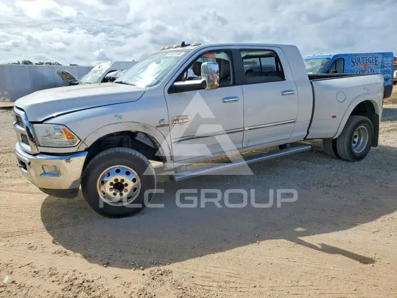 2013 RAM 3500 фото