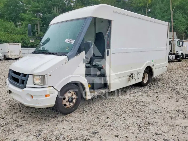 2013 Isuzu NPR фото