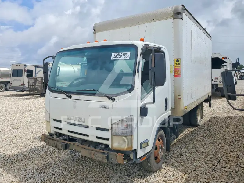 2013 Isuzu NPR фото
