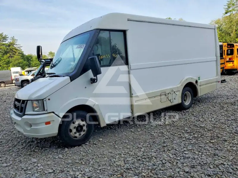 2013 Isuzu NPR фото