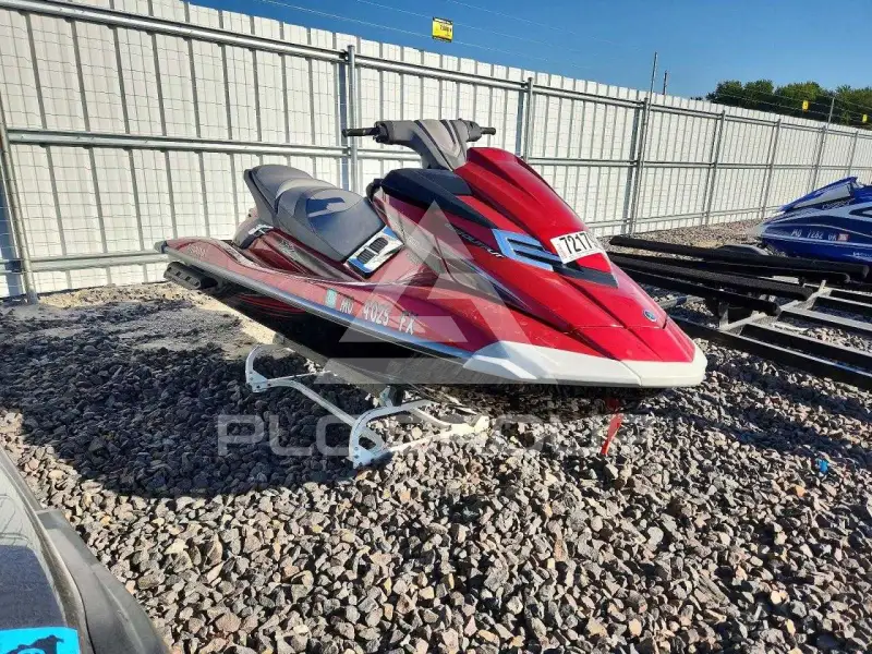 2013 Yamaha JETSKI фото