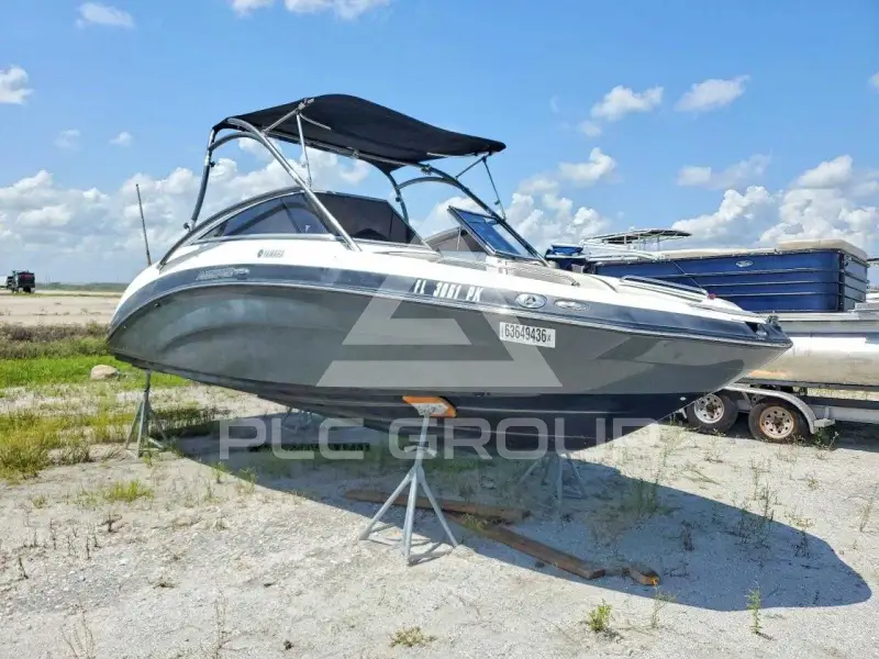 2013 Yamaha JET BOAT photo