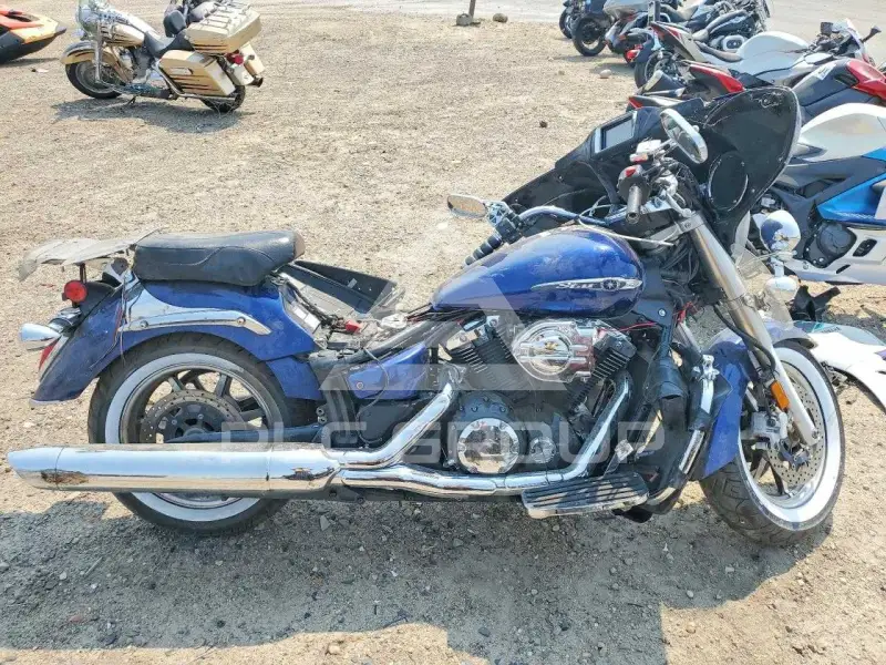 2013 Yamaha XVS1100 фото