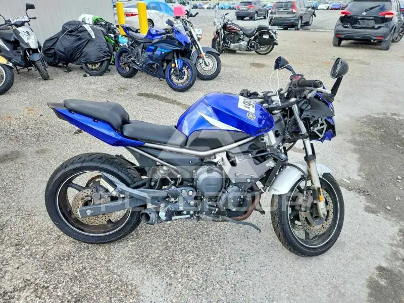 2013 Yamaha FZ6 фото