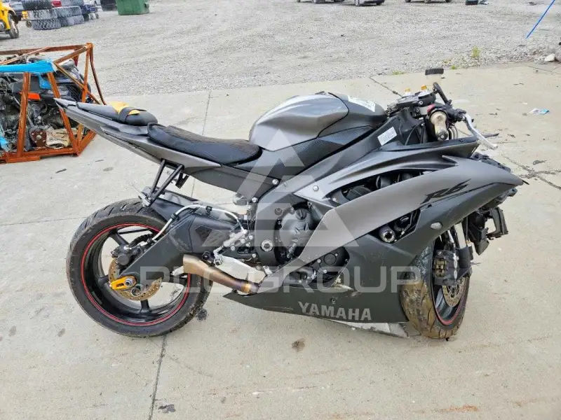 2013 Yamaha YZF600 фото