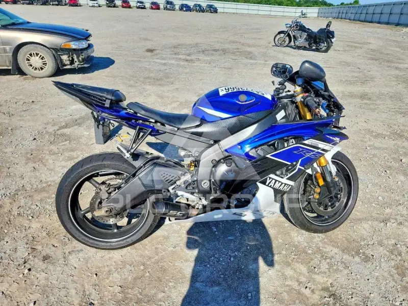 2013 Yamaha YZF600 фото