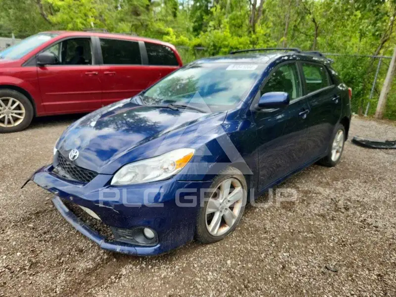 2013 Toyota MATRIX фото