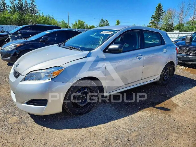 2013 Toyota MATRIX photo