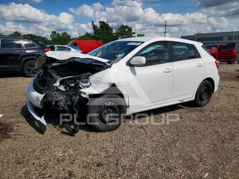 2013 Toyota MATRIX фото
