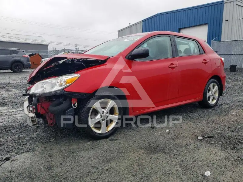 2013 Toyota MATRIX фото