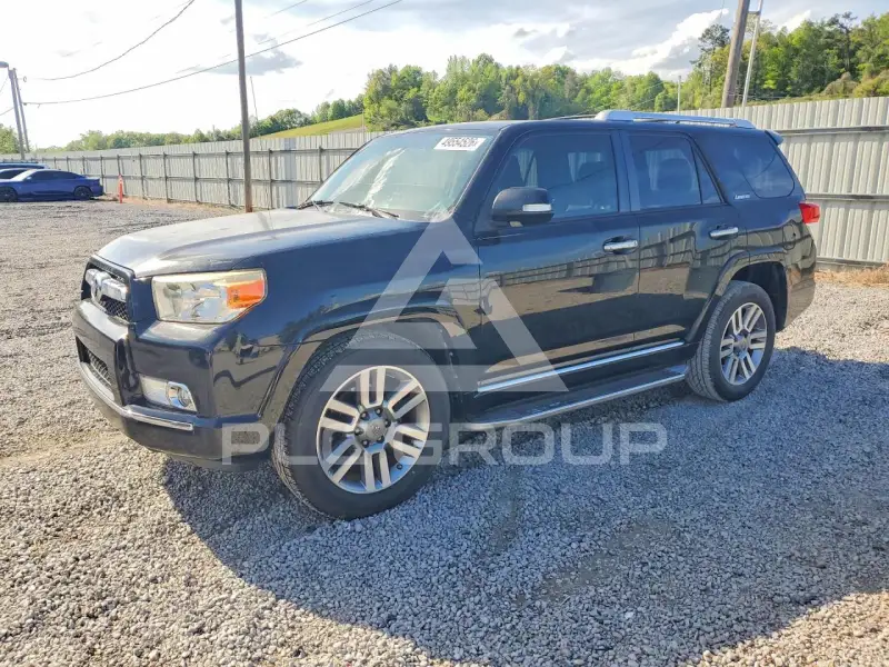 2013 Toyota 4 RUNNER фото