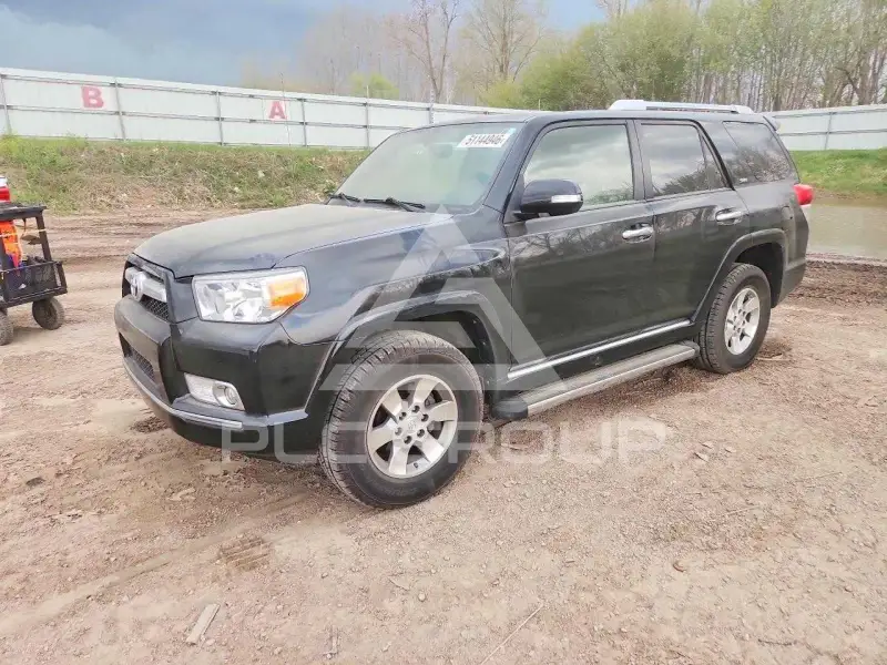 2013 Toyota 4 RUNNER фото