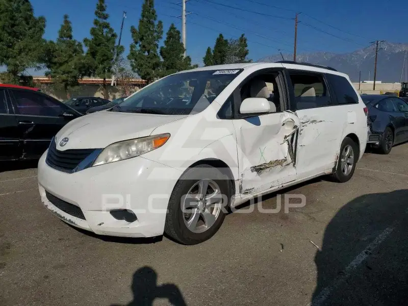 2013 Toyota Other photo