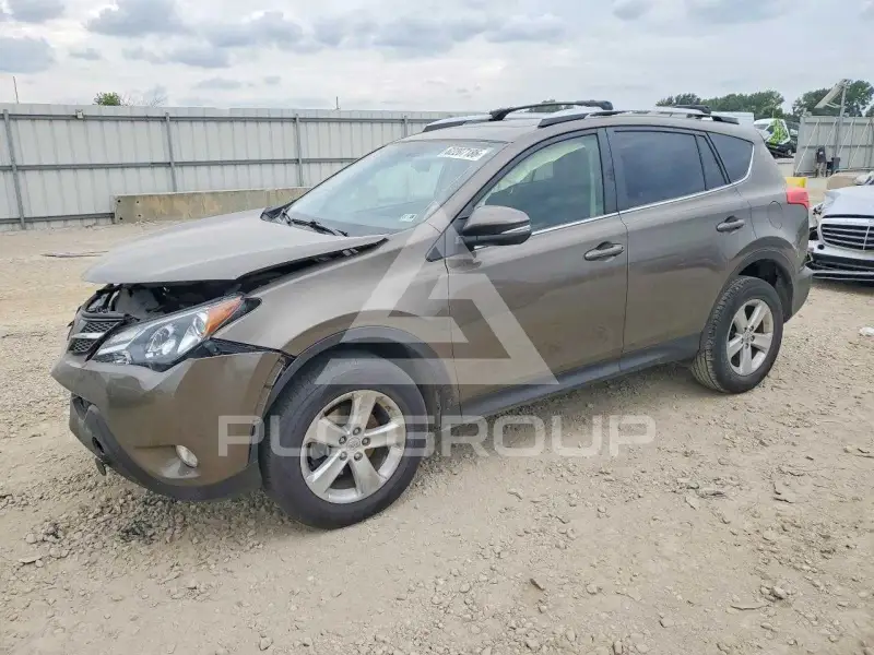 2013 Toyota RAV4 фото