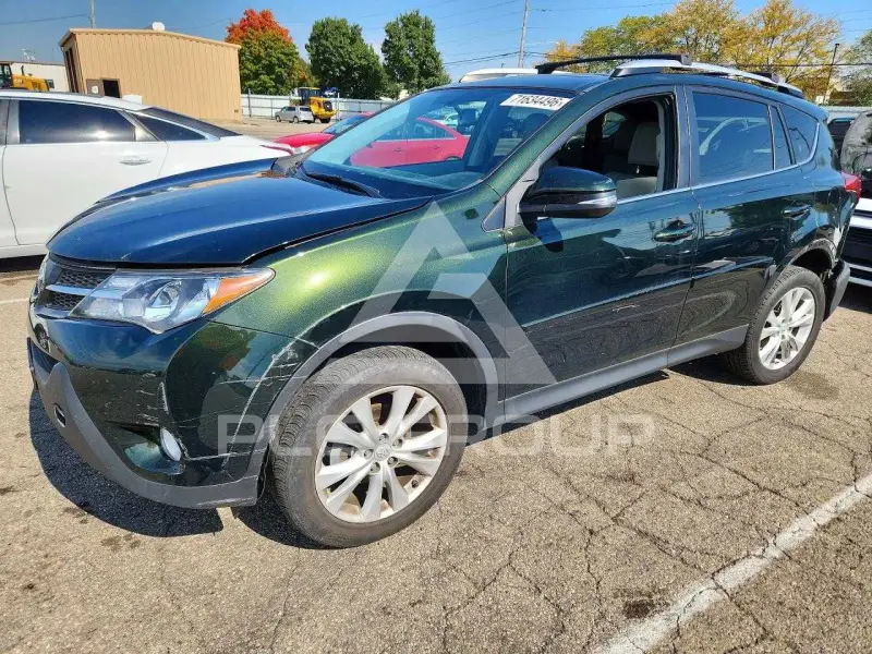 2013 Toyota RAV4 photo