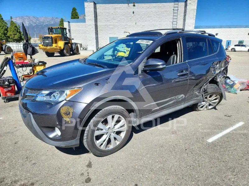 2013 Toyota RAV4 фото