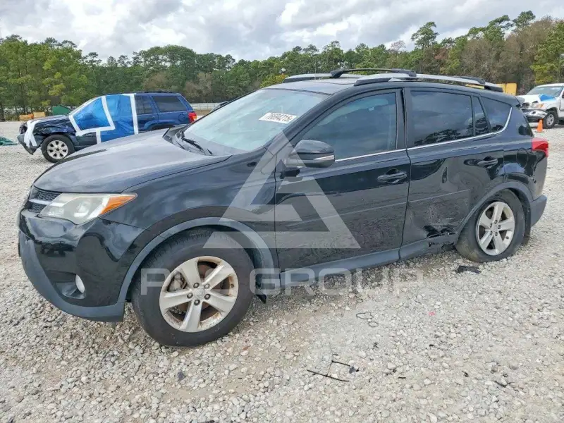 2013 Toyota RAV4 фото