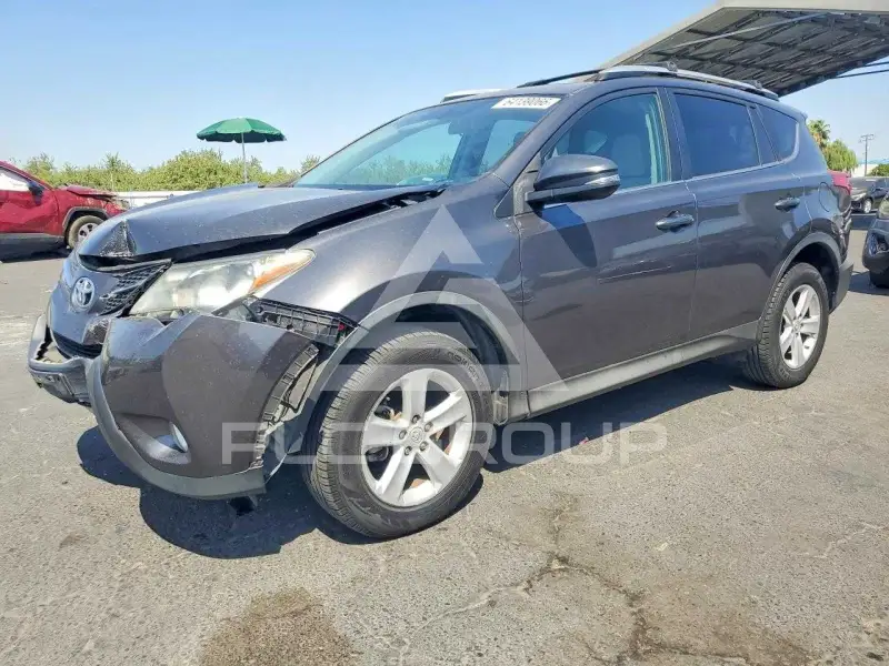 2013 Toyota RAV4 фото