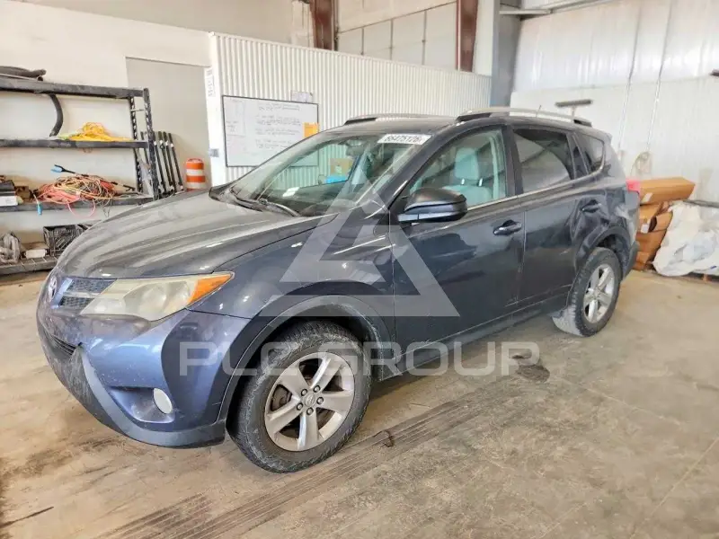 2013 Toyota RAV4 photo