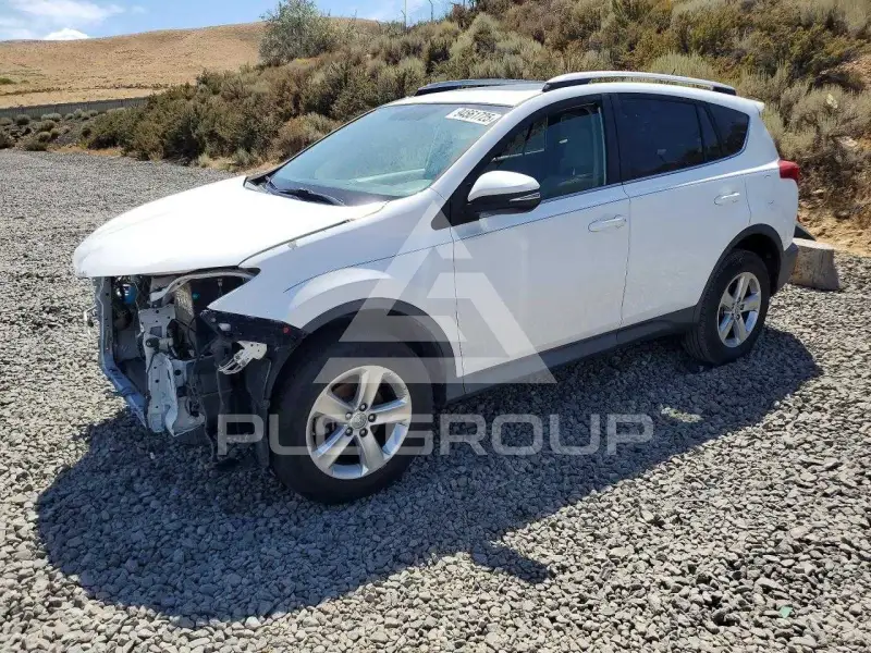 2013 Toyota RAV4 фото