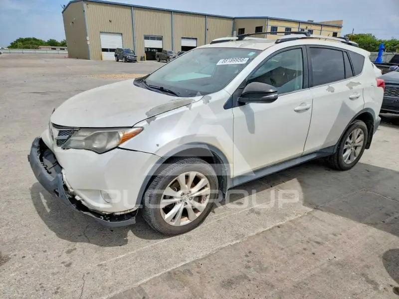 2013 Toyota RAV4 photo