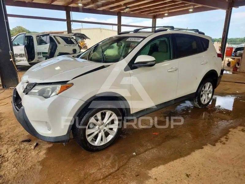 2013 Toyota RAV4 photo