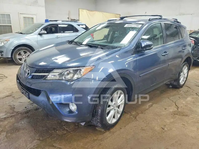2013 Toyota RAV4 фото