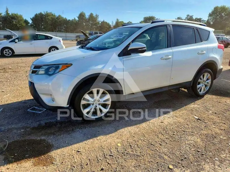 2013 Toyota RAV4 фото